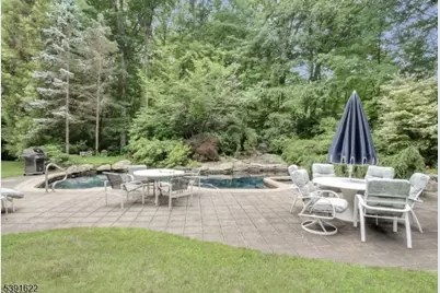 830 W Shore Dr, Kinnelon, NJ 07405 - Photo 38