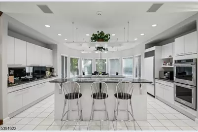 830 W Shore Dr, Kinnelon, NJ 07405 - Photo 16