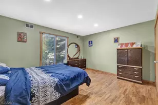 4 Sky Top Dr, Denville, NJ 07834 - Photo 18