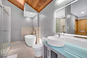 4 Sky Top Dr, Denville, NJ 07834 - Photo 26