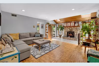 4 Skytop Dr, Denville, NJ 07834 - Photo 12