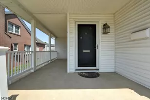 37 E Somerset St, Raritan, NJ 08869 - Photo 4