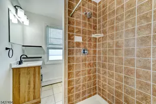 37 E Somerset St, Raritan, NJ 08869 - Photo 18