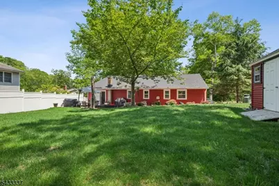 214 Santa Fe Trl, Hopatcong, NJ 07843 - Photo 30