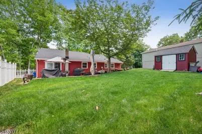 214 Santa Fe Trl, Hopatcong, NJ 07843 - Photo 32