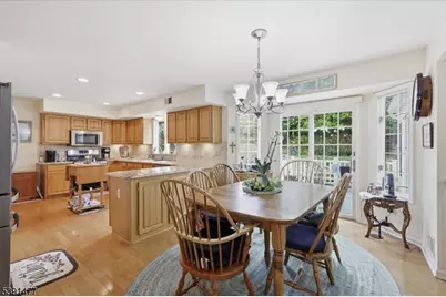 42 Copper Penny Rd, Raritan Township, NJ 08822 - Photo 12