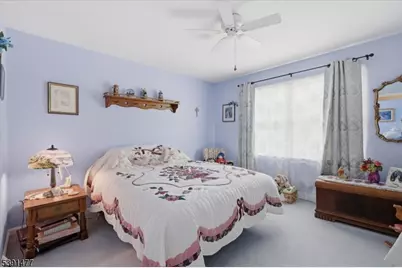 42 Copper Penny Rd, Raritan Township, NJ 08822 - Photo 28