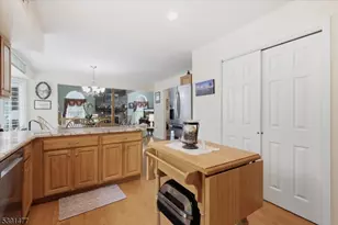 42 Copper Penny Rd, Raritan Township, NJ 08822 - Photo 16