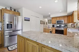 42 Copper Penny Rd, Raritan Township, NJ 08822 - Photo 14