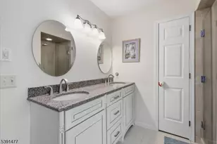 42 Copper Penny Rd, Raritan Township, NJ 08822 - Photo 24