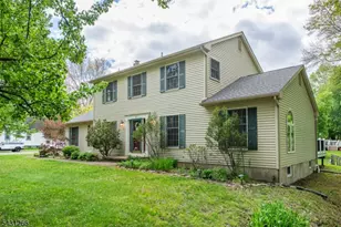 82 Kenvil Ave, Roxbury Township, NJ 07876 - Photo 32