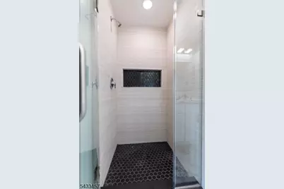 54 Navajo Ave, Parsippany, NJ 07034 - Photo 18
