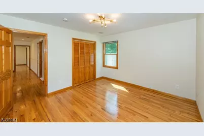 77 Rockwood Rd, Florham Park, NJ 07932 - Photo 34