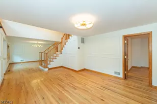 77 Rockwood Rd, Florham Park, NJ 07932 - Photo 6