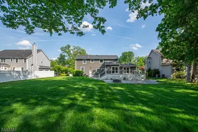 77 Rockwood Rd, Florham Park, NJ 07932 - Photo 46