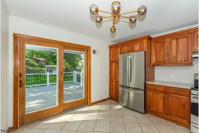 77 Rockwood Rd, Florham Park, NJ 07932 - Photo 24