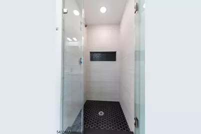 58 Navajo Ave, Parsippany, NJ 07034 - Photo 16