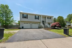 21 Cherry Bend Dr, Howell Township, NJ 07731 - Photo 1