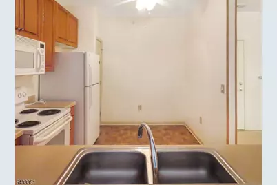 4020 Brookfield Glen Dr, White Township, NJ 07823 - Photo 10