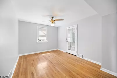 38 Webster St, Irvington, NJ 07111 - Photo 12