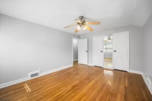 38 Webster St, Irvington, NJ 07111 - Photo 18