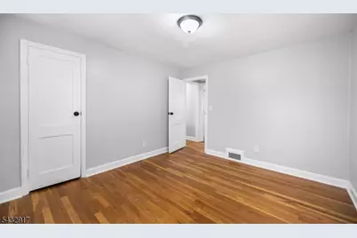 38 Webster St, Irvington, NJ 07111 - Photo 22