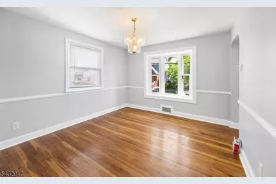 38 Webster St, Irvington, NJ 07111 - Photo 8