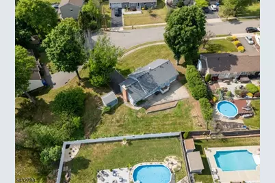 5 Willow Ave, Piscataway Township, NJ 08854 - Photo 32
