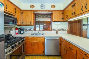 8 Shirley Terrace, Kinnelon, NJ 07405 - Photo 14