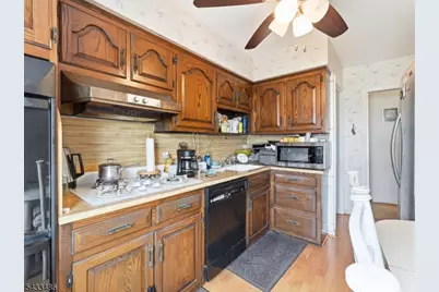 1307 Dartmouth Ter, Union Township, NJ 07083 - Photo 6