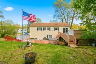 22 Holiday Dr, Hopatcong, NJ 07843 - Photo 26