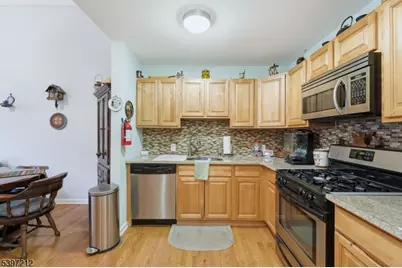 19 Market St #205, Paterson, NJ 07501 - Photo 8