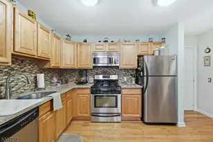 19 Market St, Paterson, NJ 07501 - Photo 8
