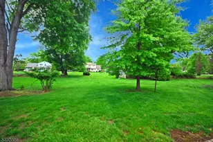 830 E Meadow Dr, Bound Brook, NJ 08805 - Photo 34