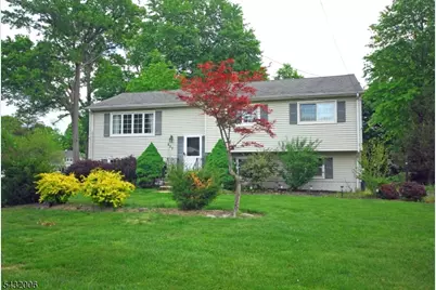 830 E Meadow Dr, Bound Brook, NJ 08805 - Photo 2