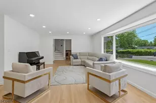 215 Exeter Wy, Hillside, NJ 07205 - Photo 16