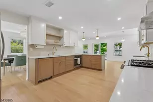 215 Exeter Wy, Hillside, NJ 07205 - Photo 6