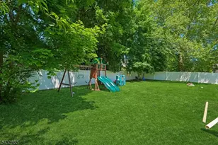 215 Exeter Wy, Hillside, NJ 07205 - Photo 34