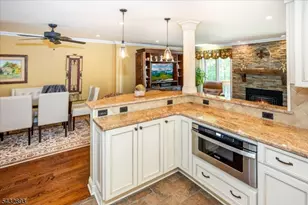 45 Averell Dr, Parsippany, NJ 07950 - Photo 8