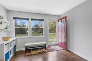 65 Somerset Terrace, Bedminster Township, NJ 07921 - Photo 4