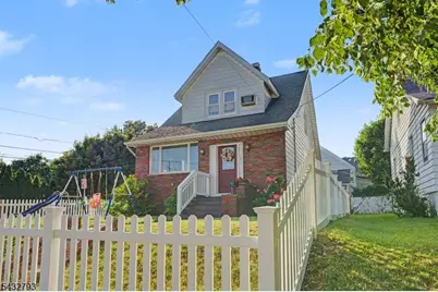 101 Chamberlain Ave, Paterson, NJ 07502 - Photo 10