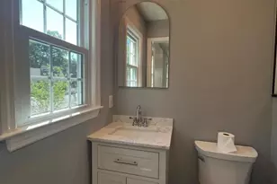 727 Winchester Ave, Union Township, NJ 07083 - Photo 20