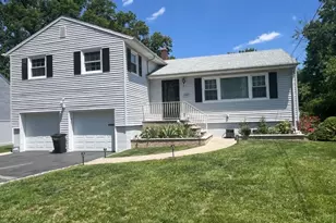 727 Winchester Ave, Union Township, NJ 07083 - Photo 1