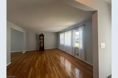 727 Winchester Ave, Union Township, NJ 07083 - Photo 26