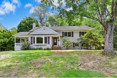33 Carol Rd, Westfield, NJ 07090 - Photo 1