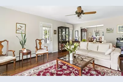 33 Carol Rd, Westfield, NJ 07090 - Photo 6