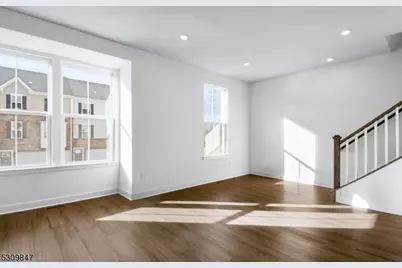 27 Peckwell St, Mount Olive, NJ 07828 - Photo 10