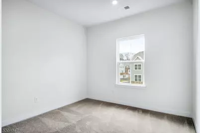 27 Peckwell St, Mount Olive, NJ 07828 - Photo 18