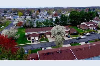 3 Jefferson Dr, Spotswood, NJ 08884 - Photo 2
