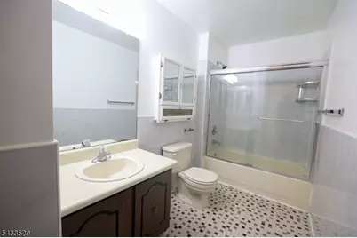 3 Jefferson Dr, Spotswood, NJ 08884 - Photo 12